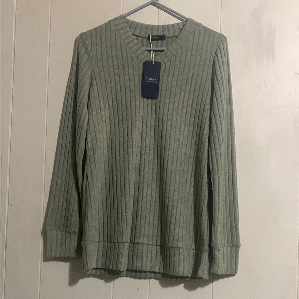 Soprano Green Crewneck Cable-Knit Sweater